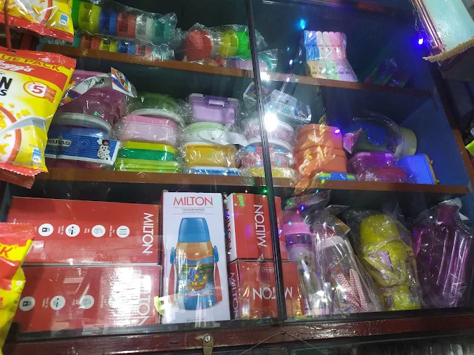 Busy Dollar Store photo