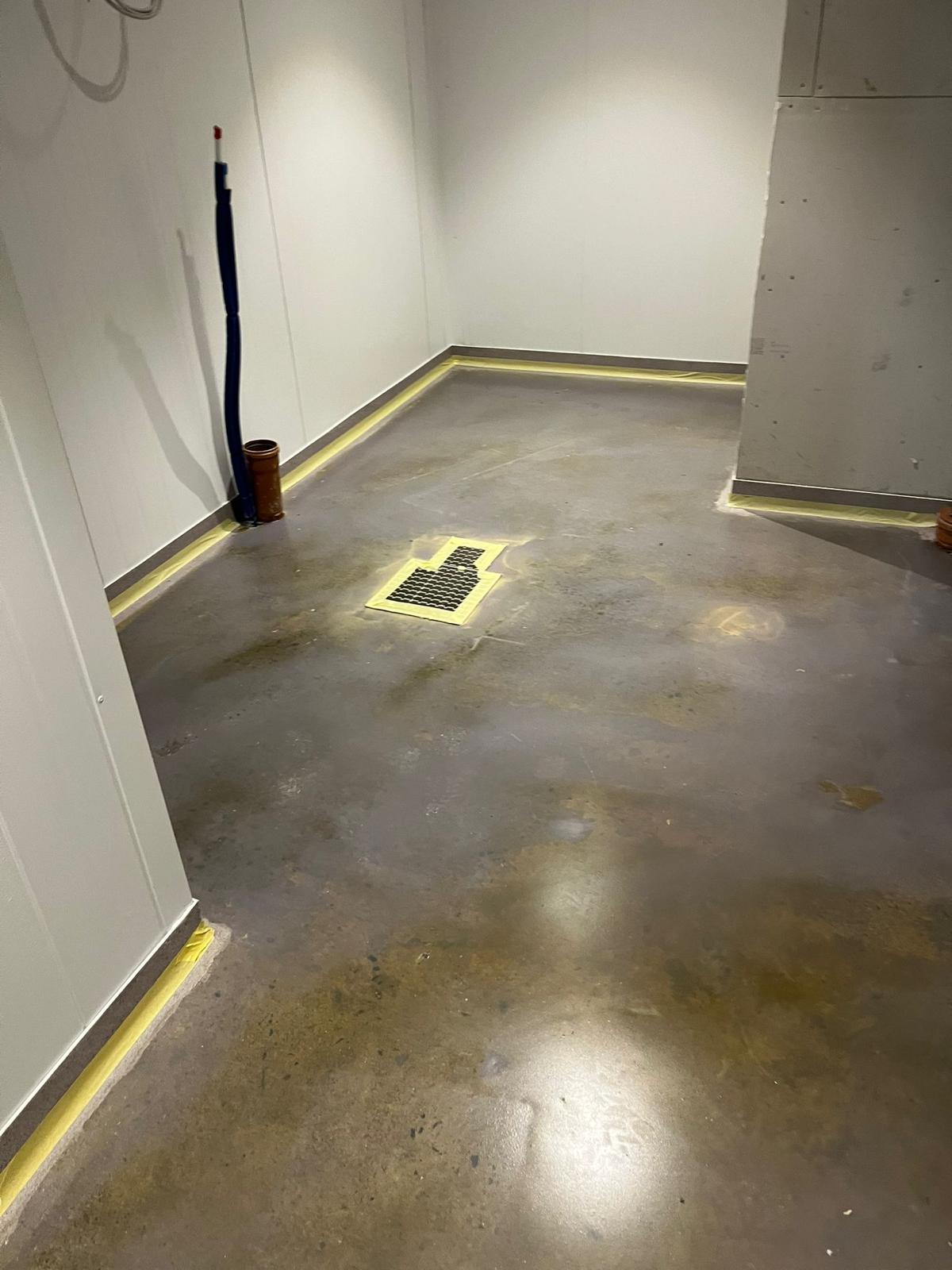 Acrylicon Ireland photo